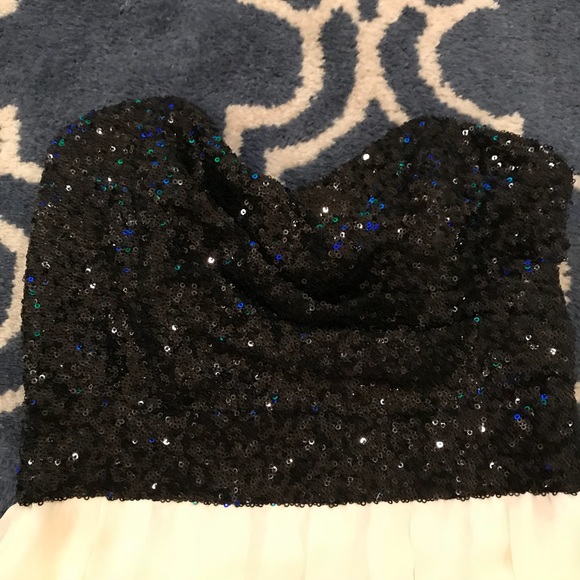 NWT TFNC London Party Dress - Picture 3 of 7